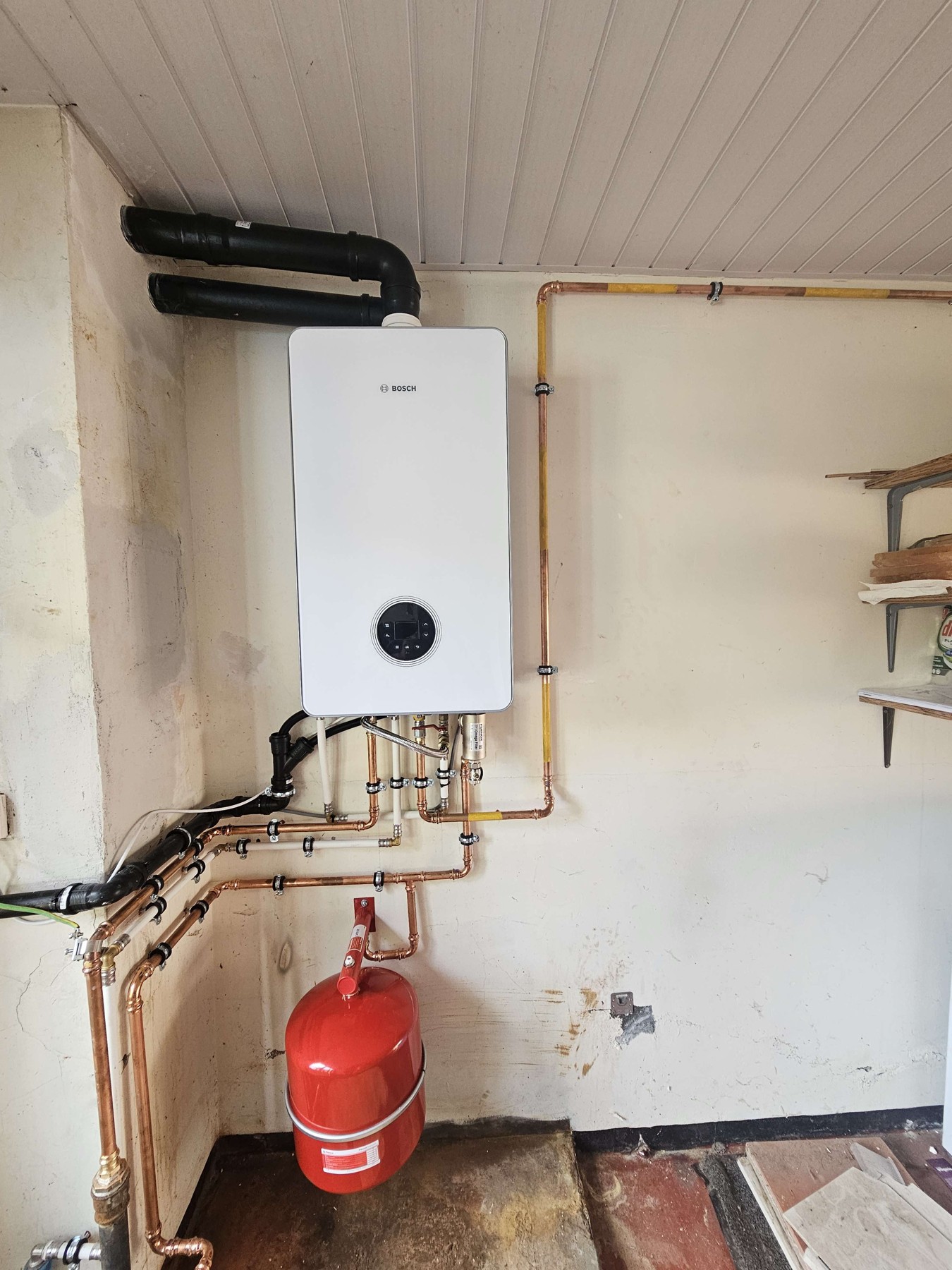 Nieuwe Bosch-gascondensatieketel in Sint-Kruis (Brugge)